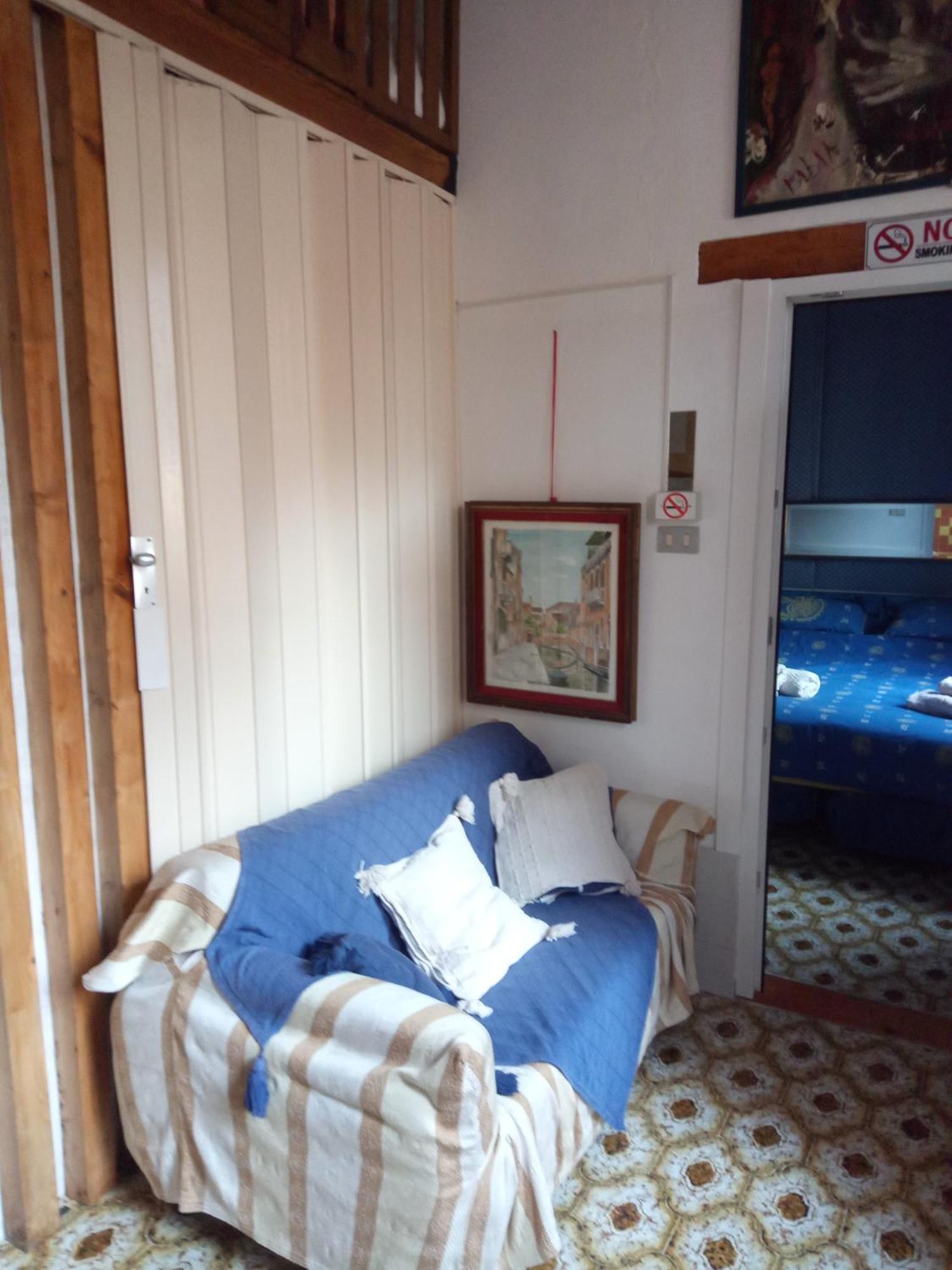 Bed and breakfast Biennale *